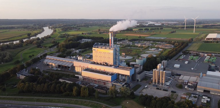 Thermal waste treatment plant of AVR in Duiven (Netherlands) .JPG
